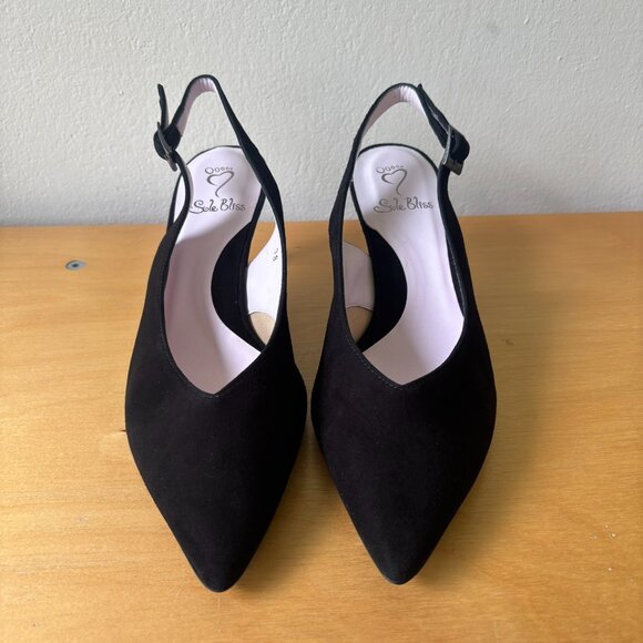 Sole Bliss Audrey Slingback Suede Pumps Mid Heel - Picture 2 of 5
